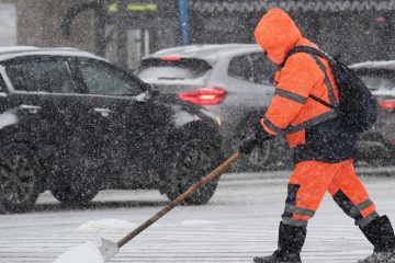 МЧС предупреждает москвичей о сильном снегопаде